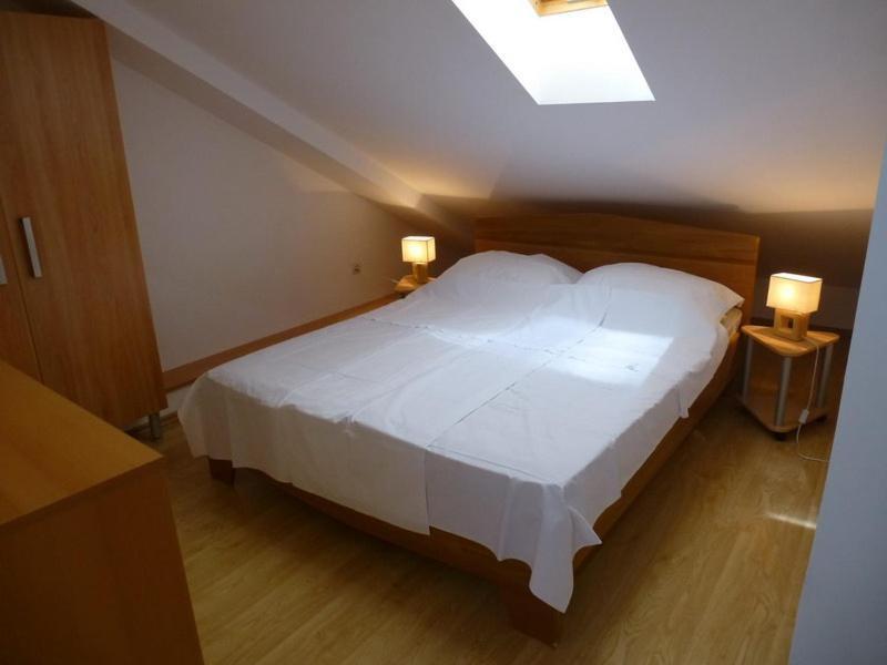 Apartment Marija Tisno Eksteriør bilde